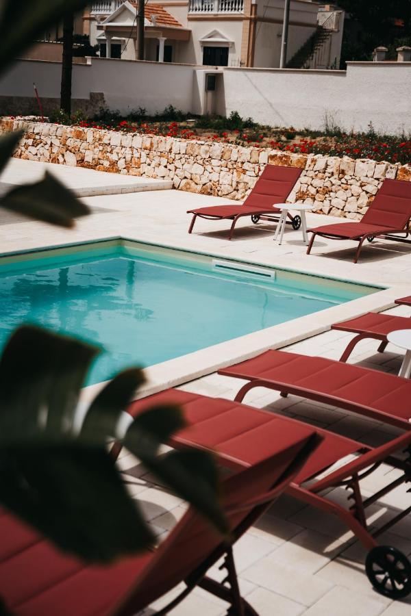 Le Canne Pool And Relax Pulsano Exteriör bild